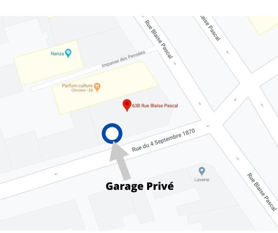 Appartement Rousseau - Centre Ville 5 Minutes Gare تور المظهر الخارجي الصورة