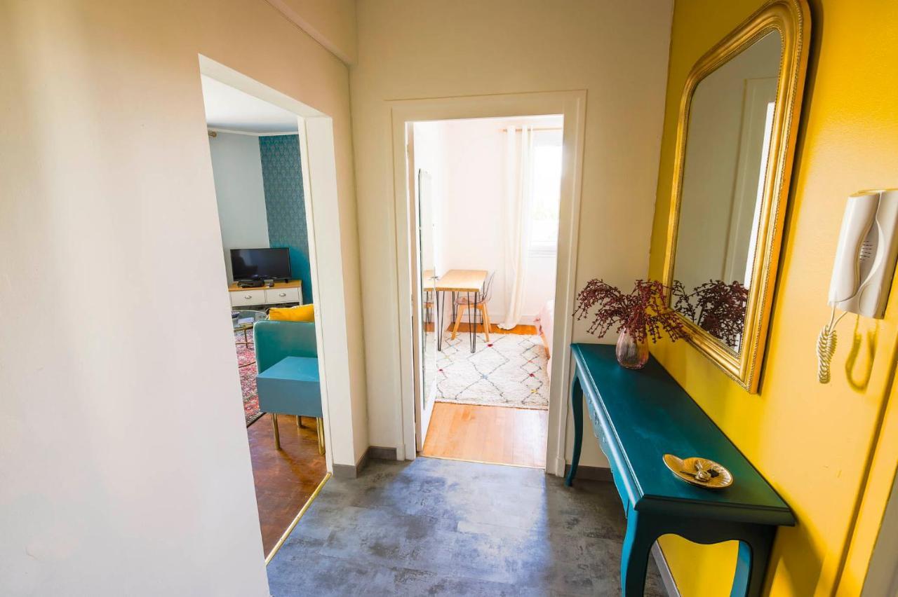 Appartement Rousseau - Centre Ville 5 Minutes Gare تور المظهر الخارجي الصورة